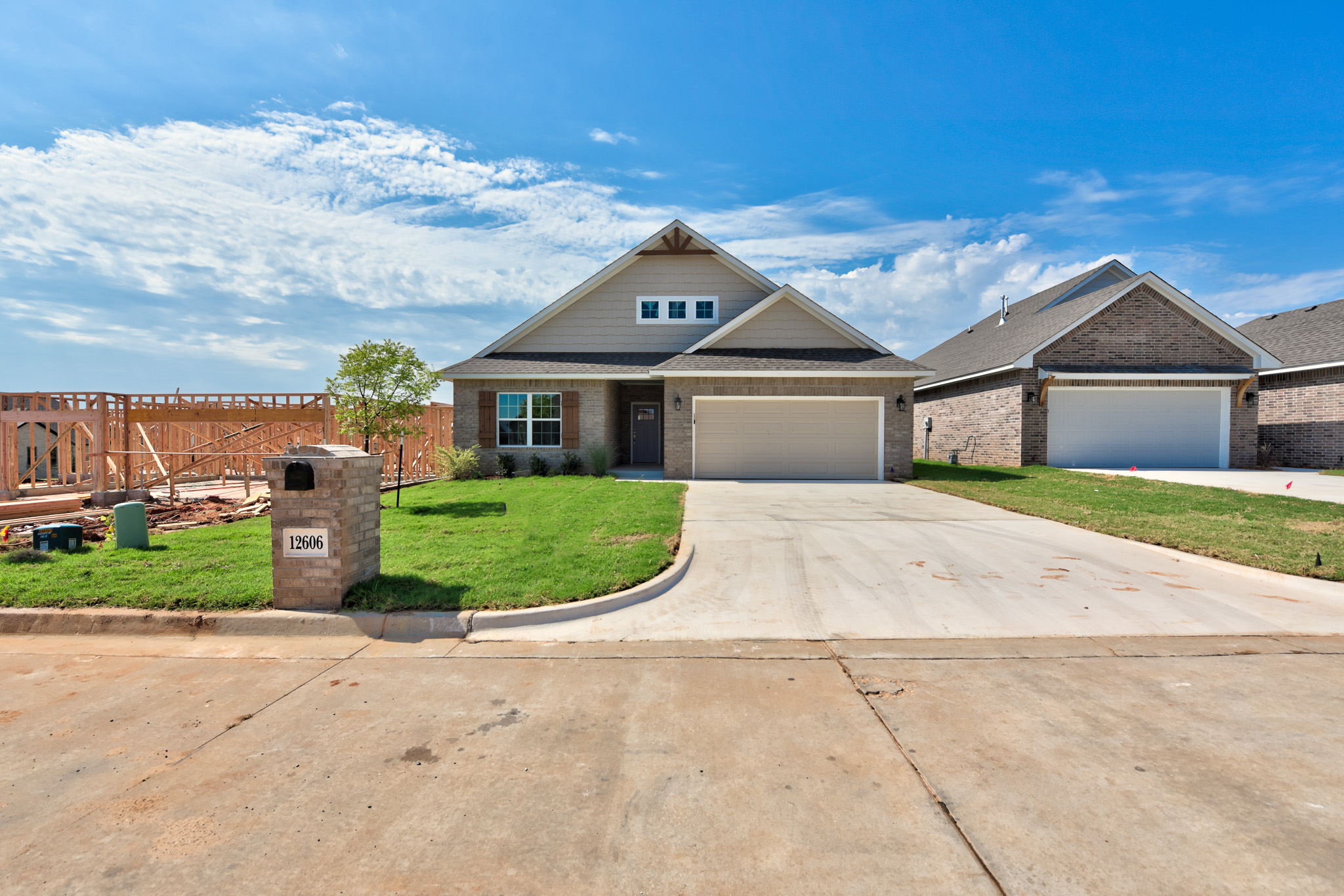 Property main image