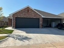 613 Kaeden Place - B